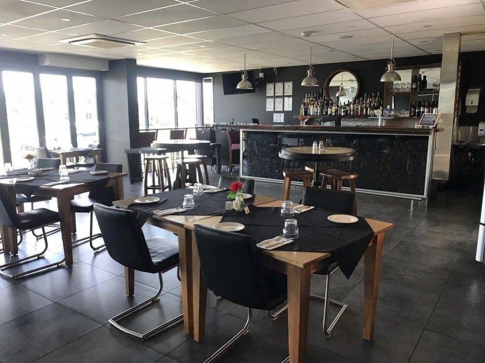 Black Rock Inn Blackwater Ngoại thất bức ảnh
